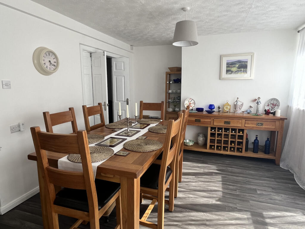 Warwick Place, Tewkesbury, GL20 - View 6