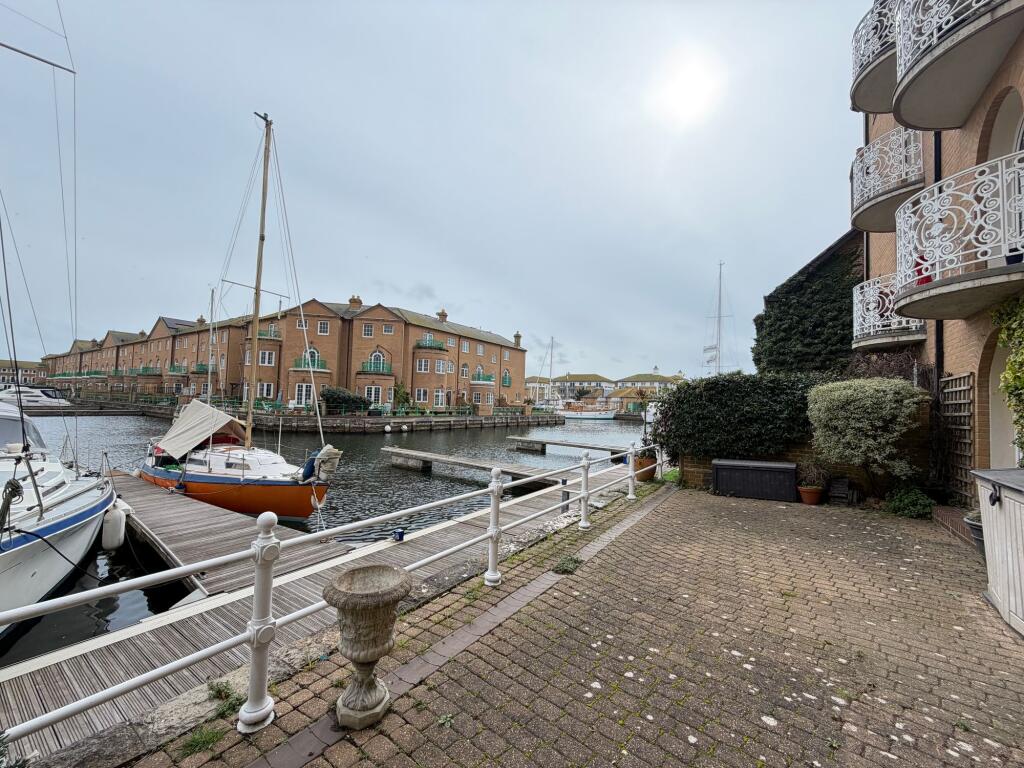 Main image of property: Brighton Marina Village, Mariners Quay, BN2