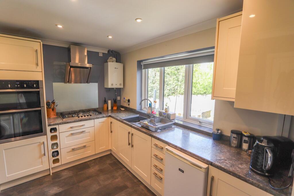 House in Rother, Battle - View 5