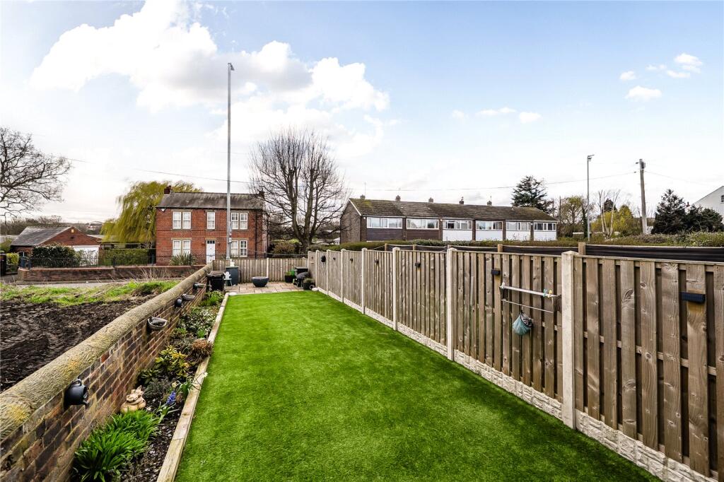 House in Leeds, Howlett Cross - View 5