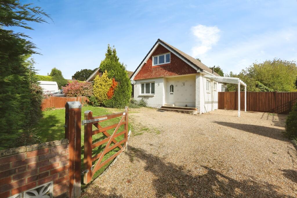 Main image of property: Peters Road, Locks Heath, Southampton, Hampshire, SO31