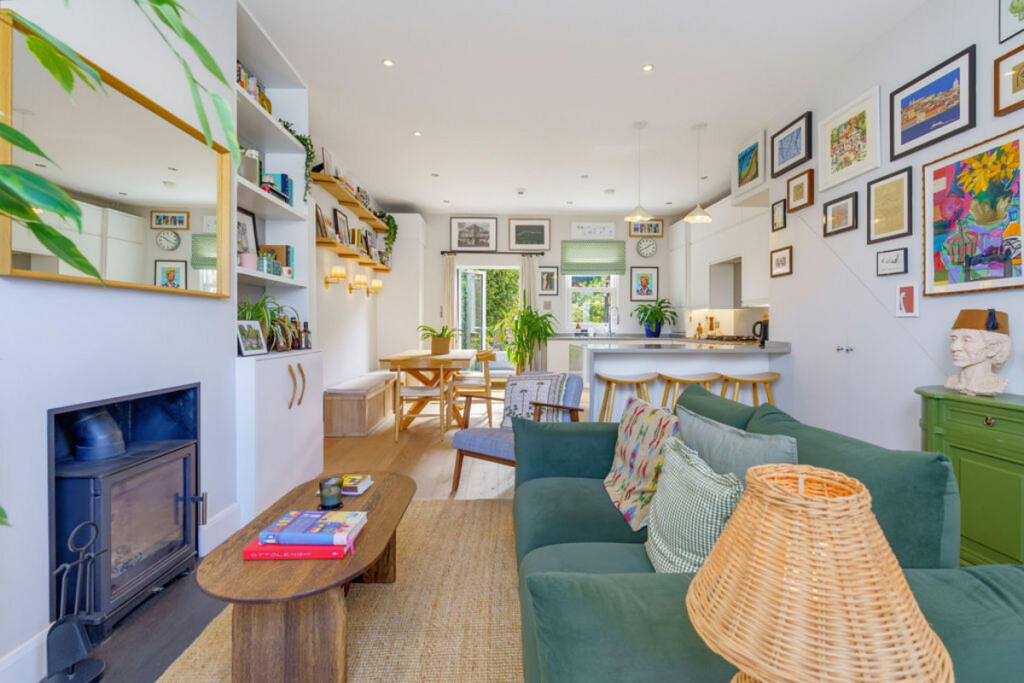House in London, East Dulwich - View 3