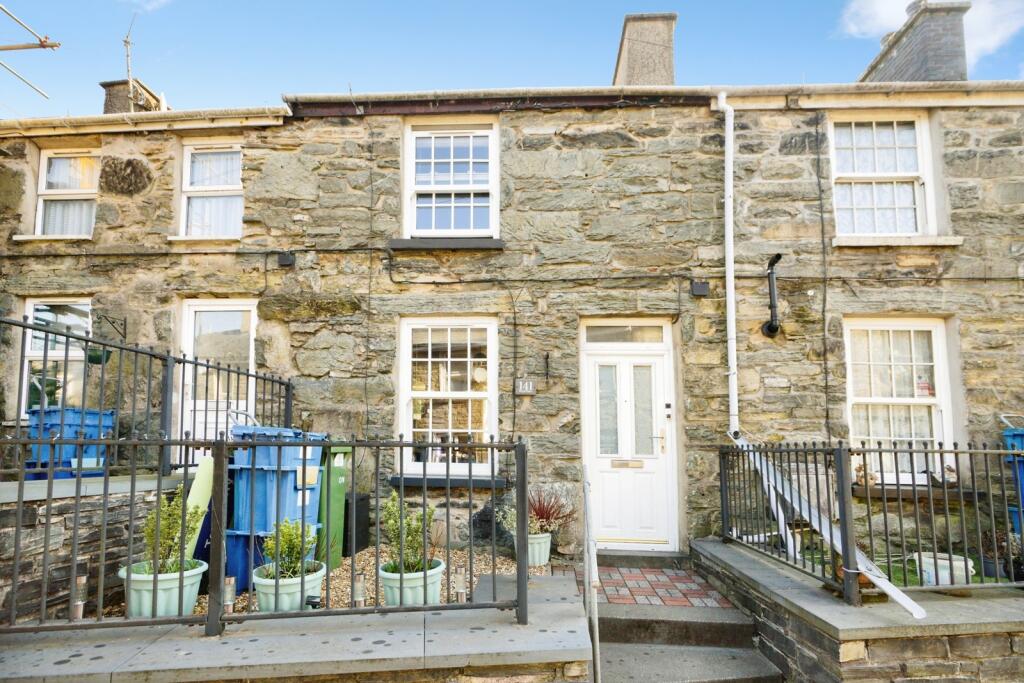 Main image of property: High Street, BLAENAU FFESTINIOG, Gwynedd, LL41