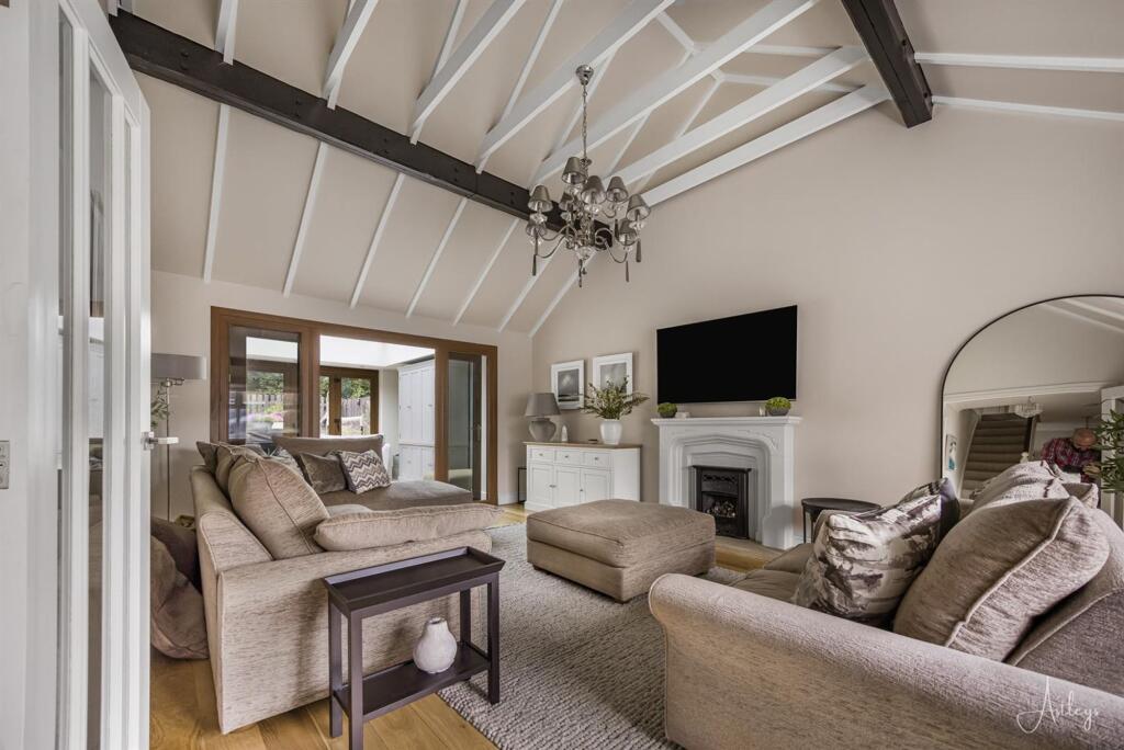 House in Swansea - View 2