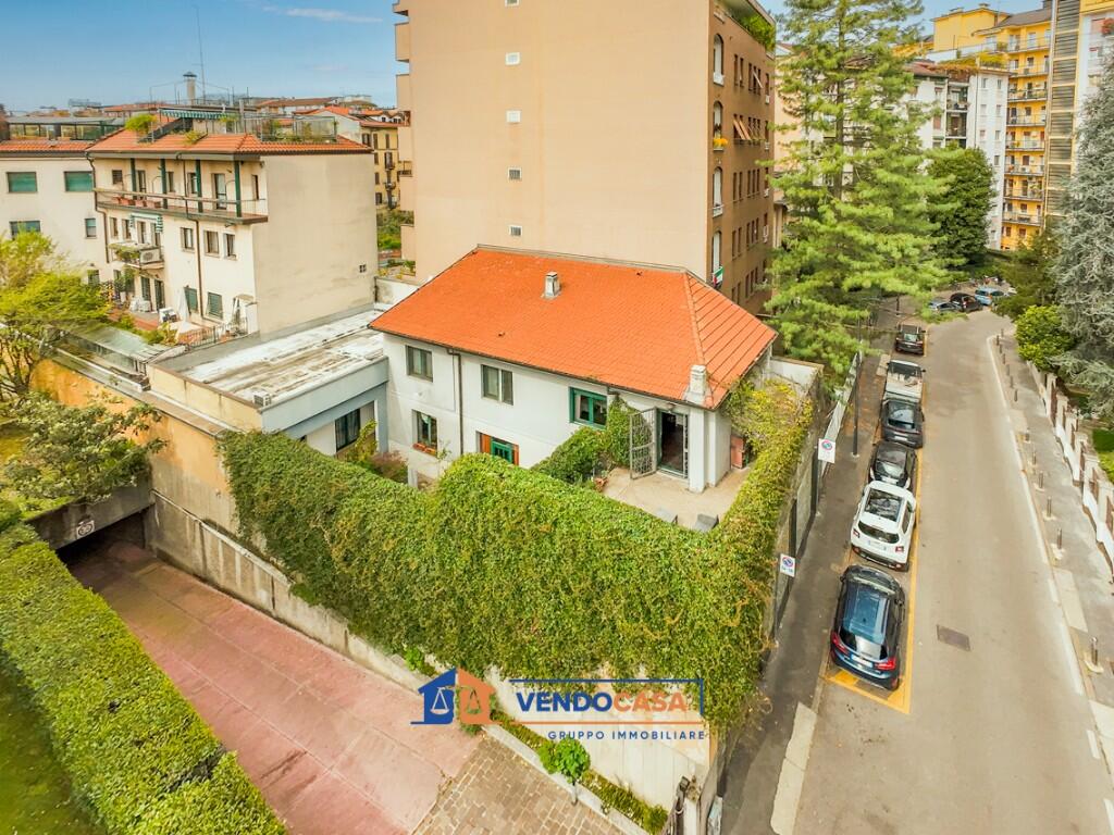 Main image of property: Milano, Milan, Lombardy