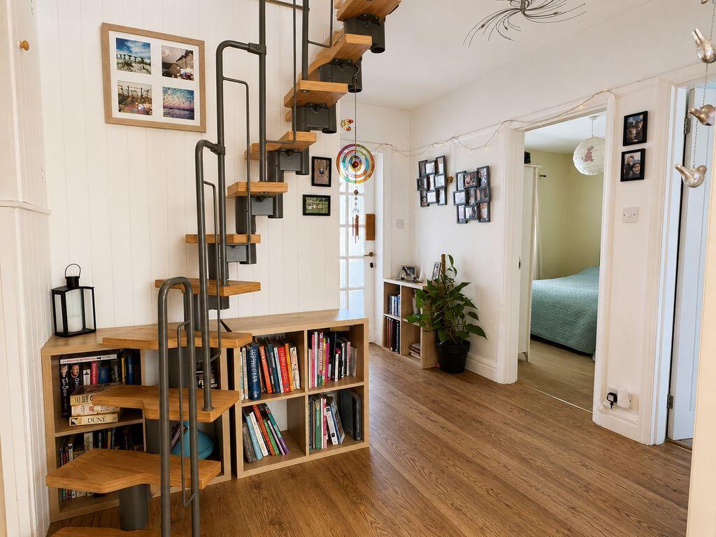 House in Portsmouth - More