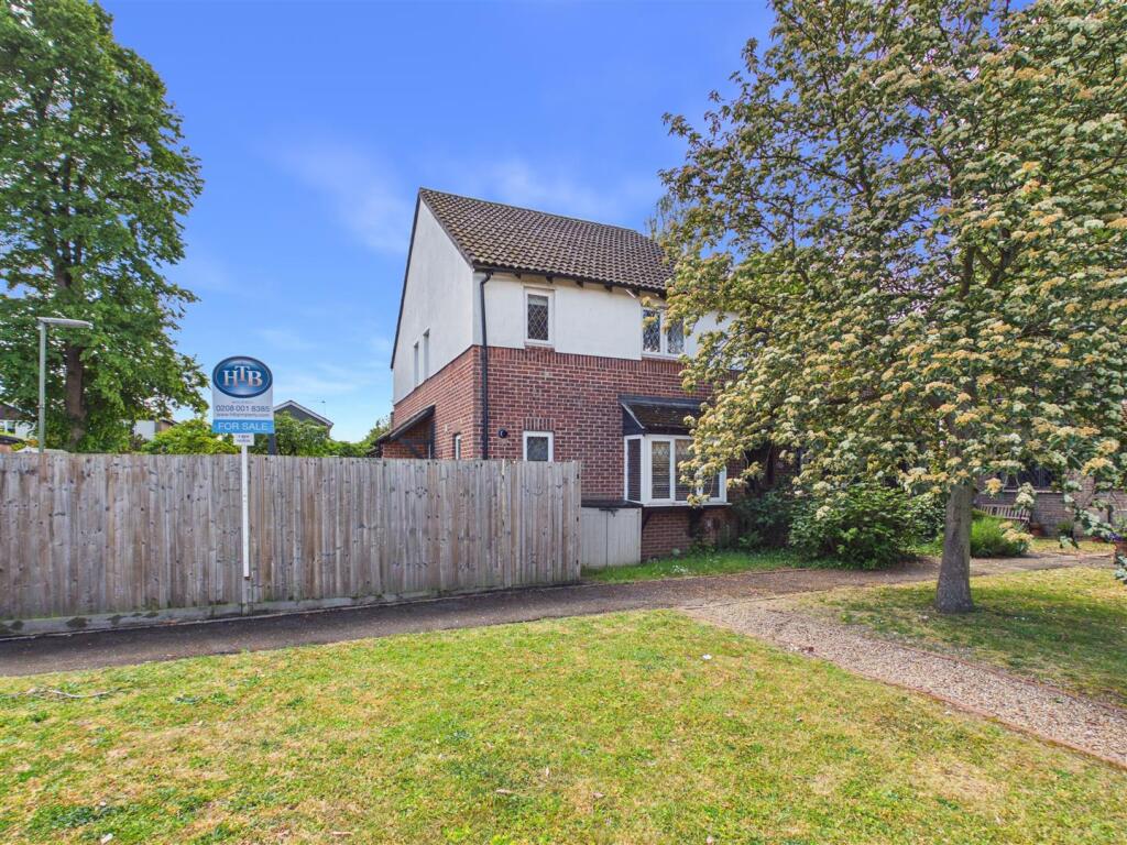 Main image of property: Kings Chase, East Molesey