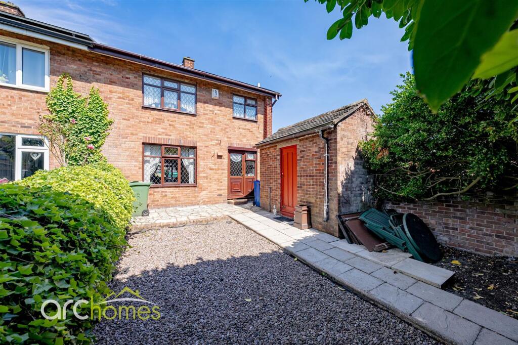 House in Wigan, Hindley Green - View 4
