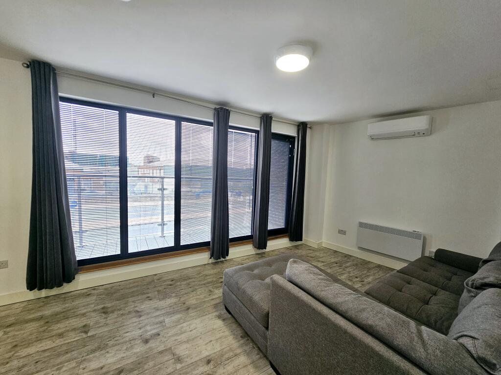 Main image of property: Woolwich Charlton Borders, SE7