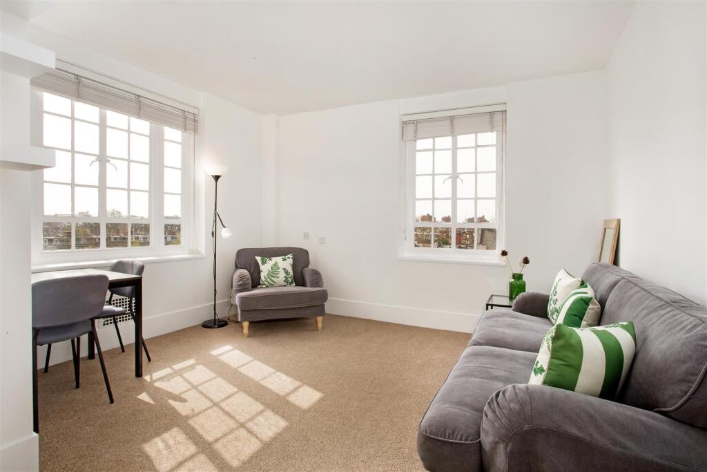 Main image of property: Swan Court, Chelsea Manor Street, SW3