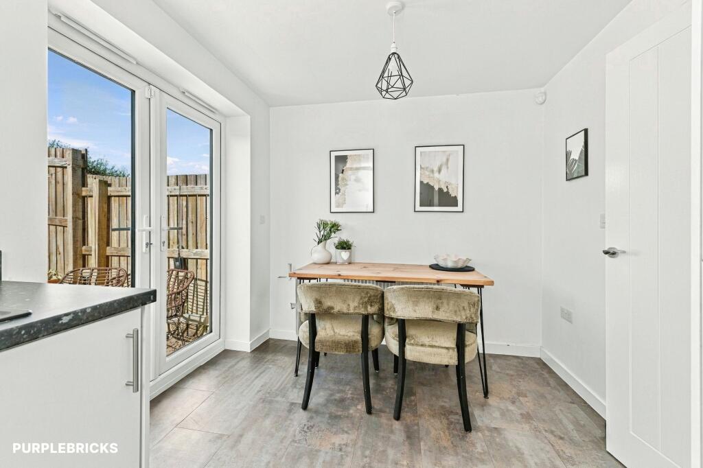 Jacquard Road, Huddersfield, HD8 photo 4