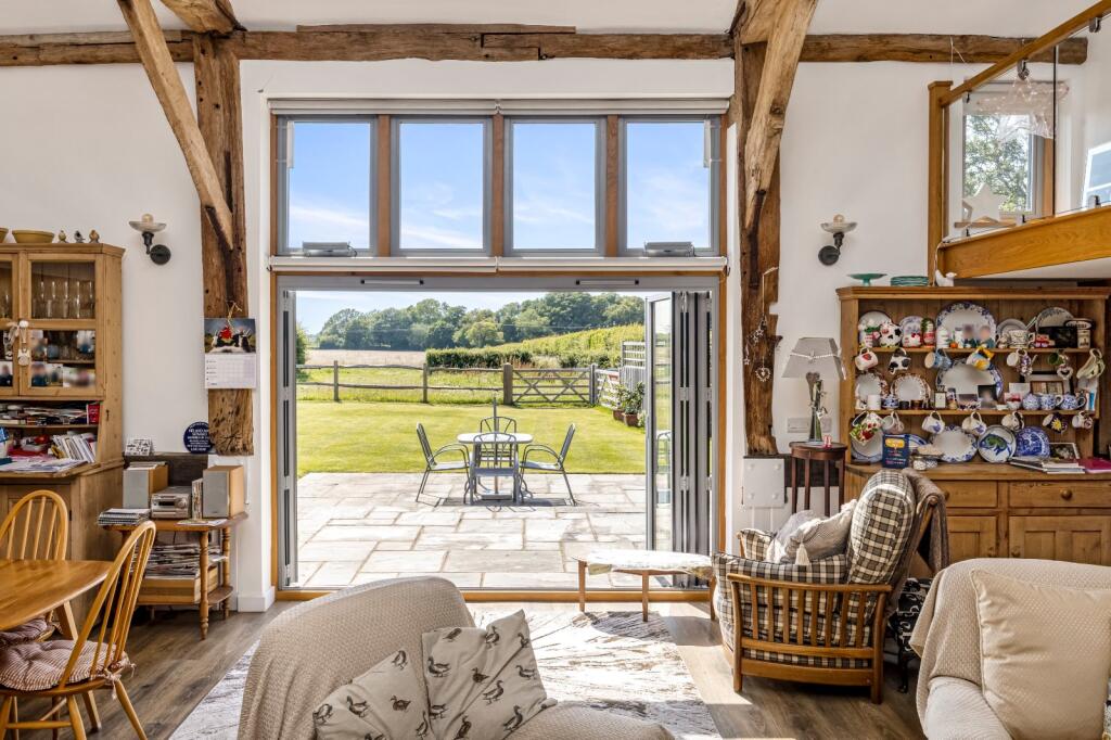 House in Haywards Heath, Tompsett's Cottage, Bolney - View 5