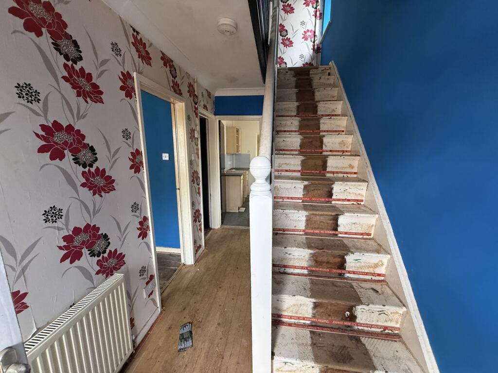 76 Anston Avenue, Worksop, Nottinghamshire S81 7HT photo 5