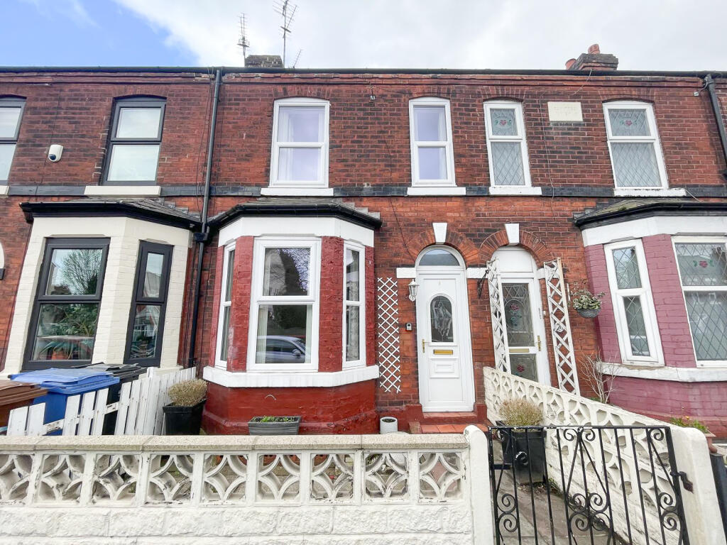 Main image of property: Stockport Road West, Bredbury