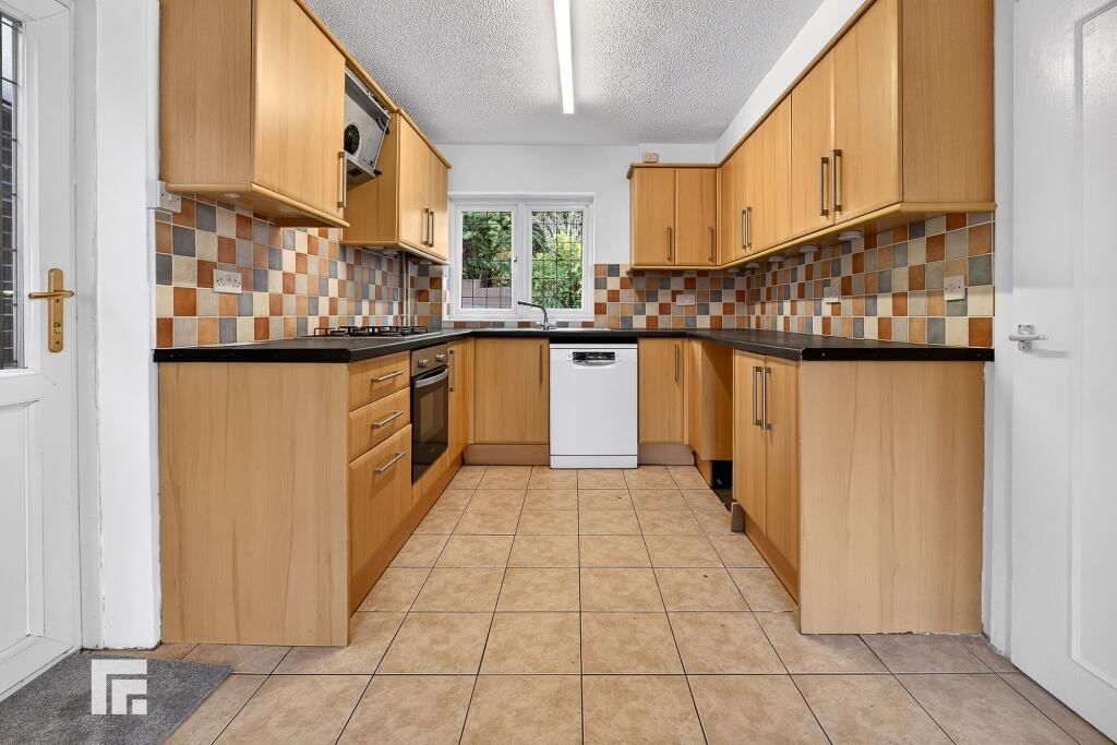 House in Cardiff, Pentrebane, Fairwater - View 5