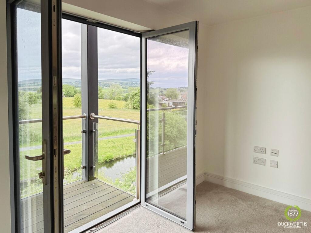 Apartment in Burnley, Lancashire - View 4