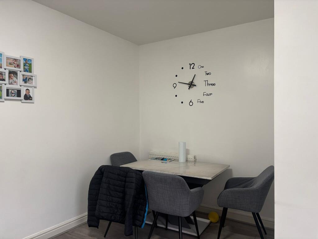 Additional image 14 of Crofton Avenue, Yeovil