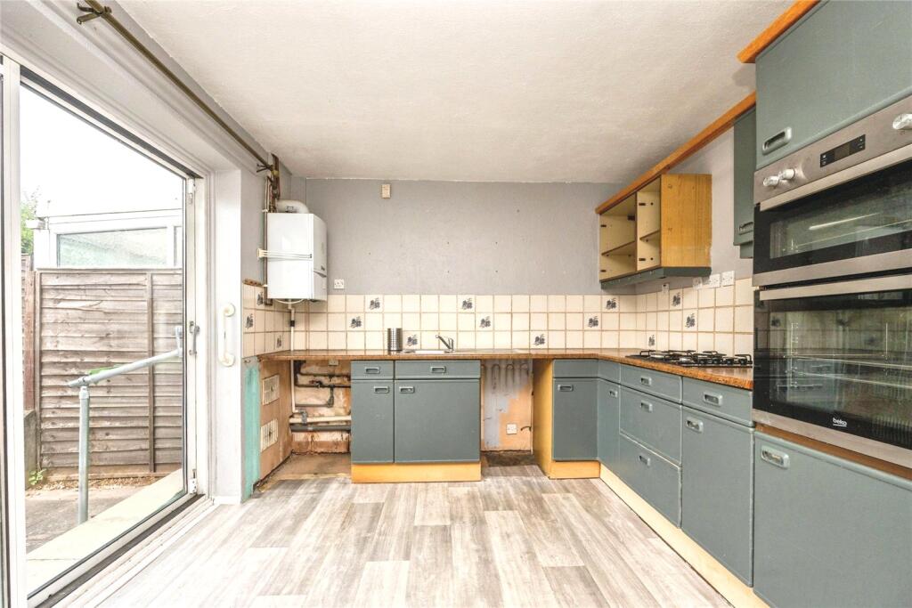 House in Warwick - View 4