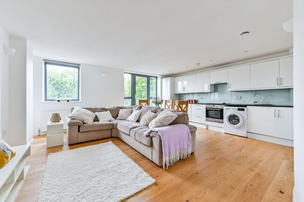 Main image of property: Queensbridge Road, Haggerston, London, E8