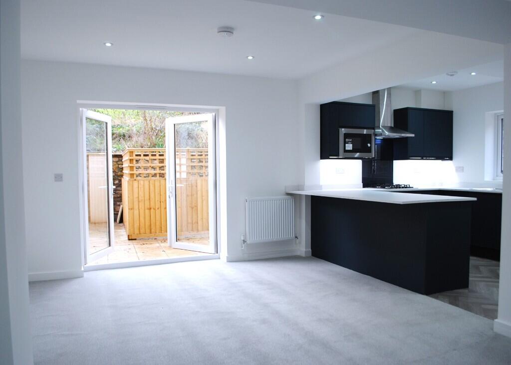 Additional image 6 of ***4 Bedroom, 3-storey Refurbished Home For Sale***