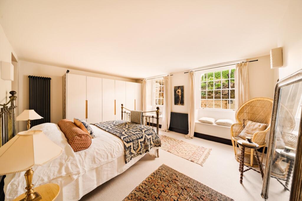 Main image of property: Garden Flat, Elton house, 1 Rodney Place, Clifton, BS8