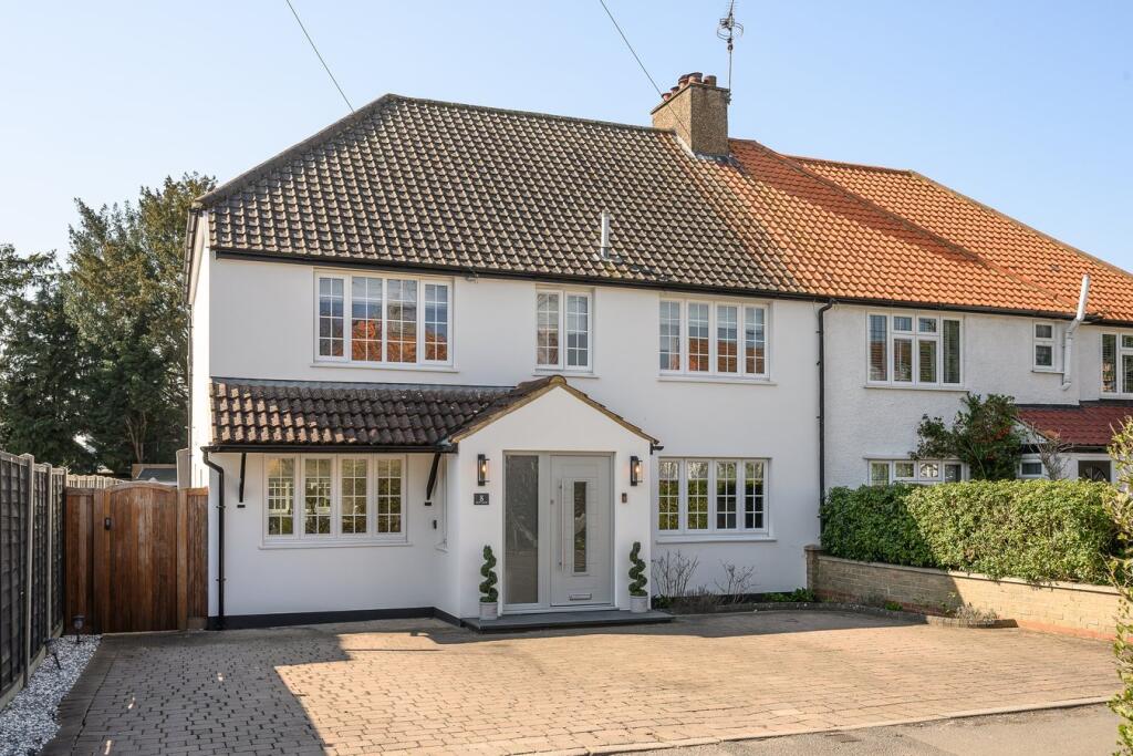 Main image of property: Tilt Close, Cobham, KT11