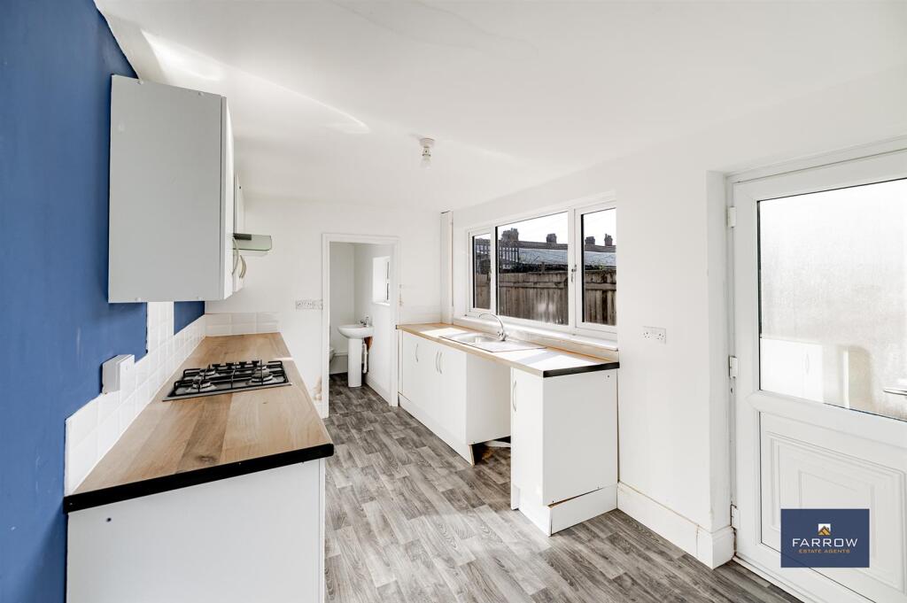 House in Doncaster - View 5