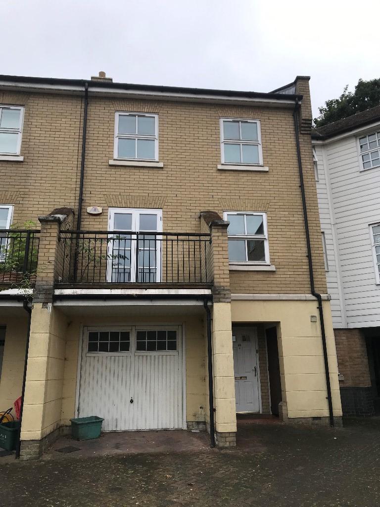 Main image of property: Albany Gardens, Colchester, Essex, CO2