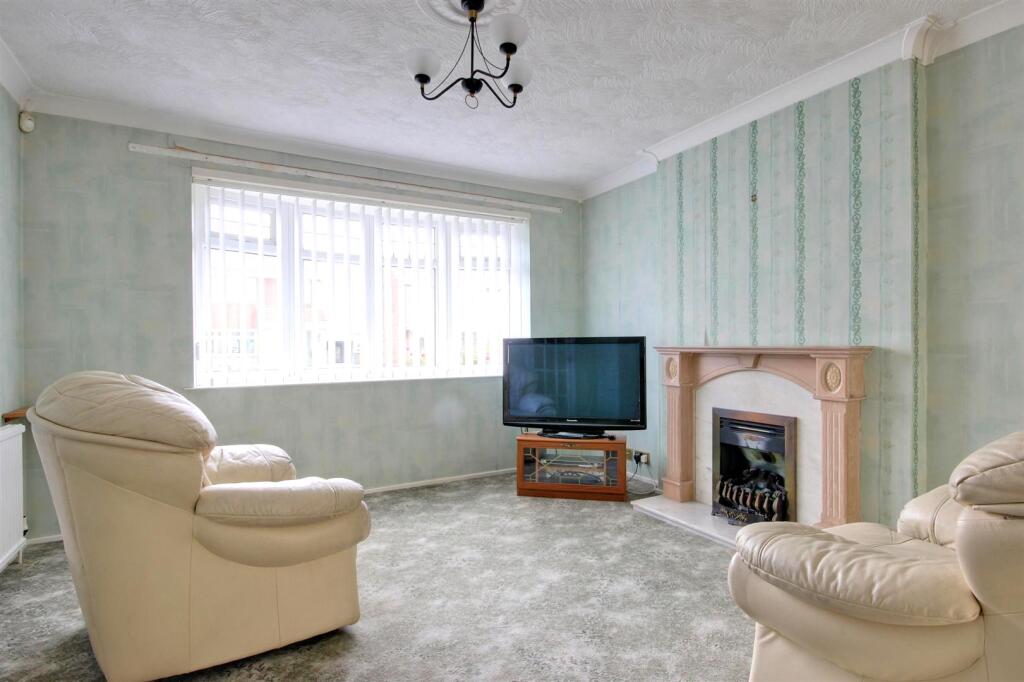 House in Willerby, East Riding of Yorkshire - View 5
