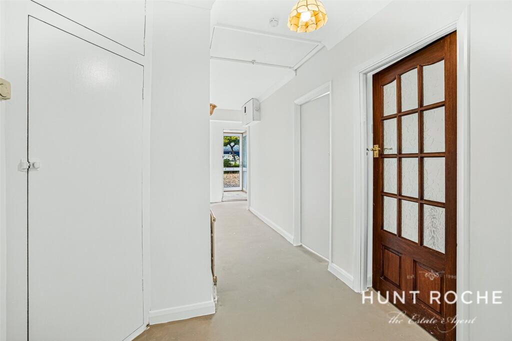 House in Southend-on-Sea - View 5