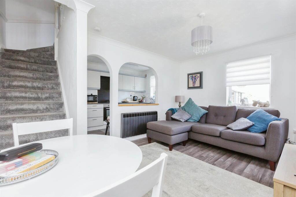 House in Hinckley and Bosworth, Barwell - View 4