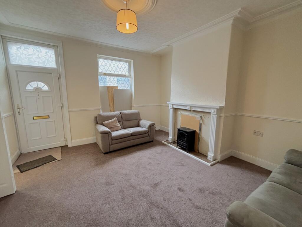 New Hey Road, East Bowling, Bradford, West Yorkshire, BD4 photo 3