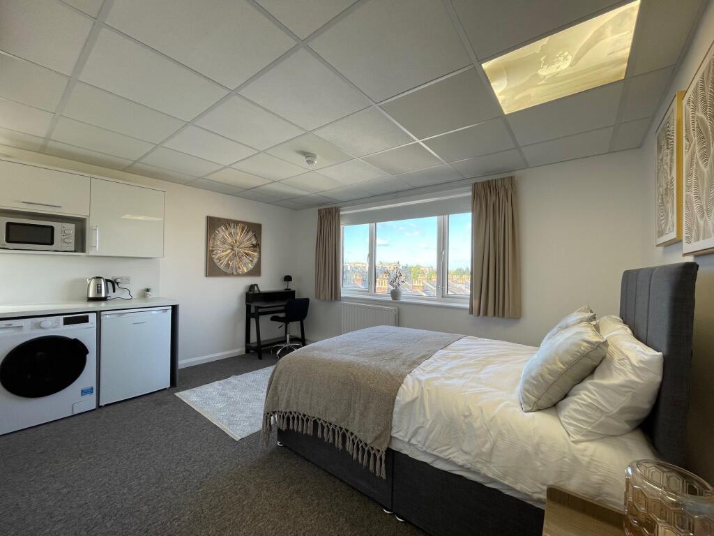 Main image of property: Wilbury Villas - P2043S74