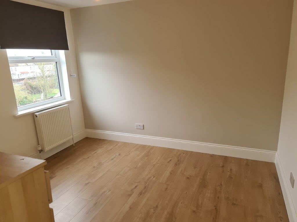 Apartment in Croydon - View 5