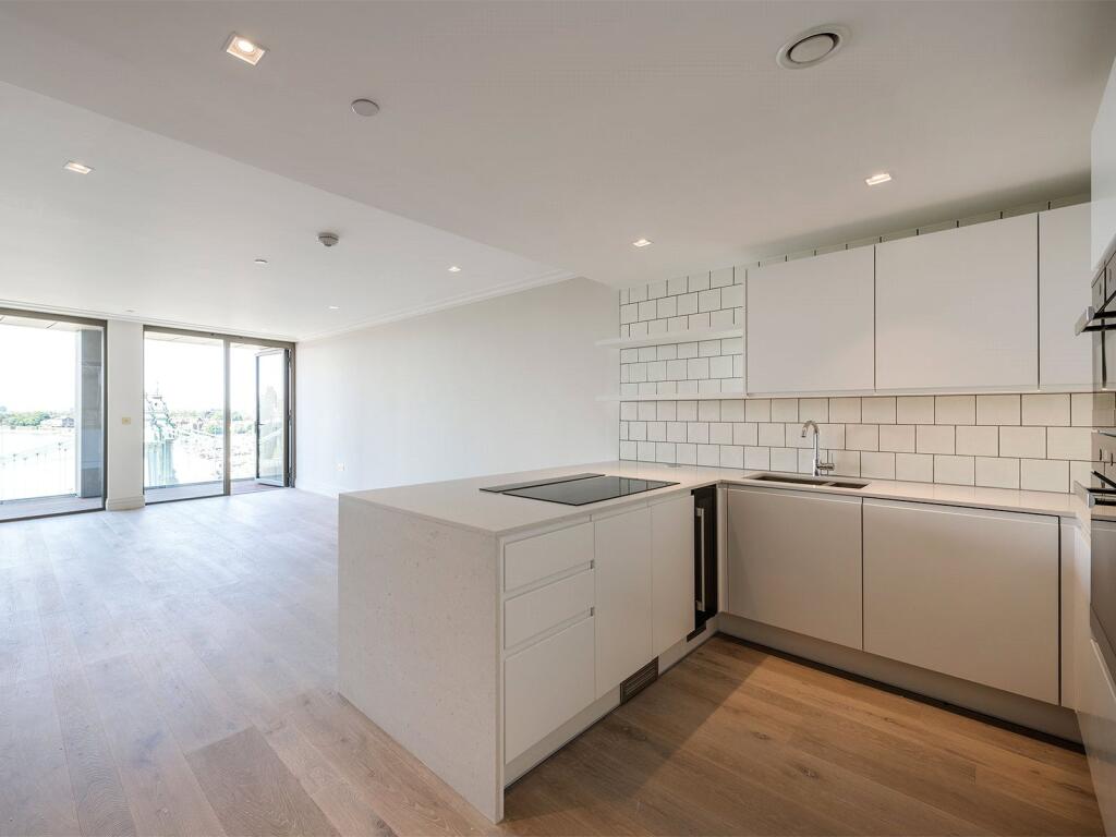 Apartment in London - More