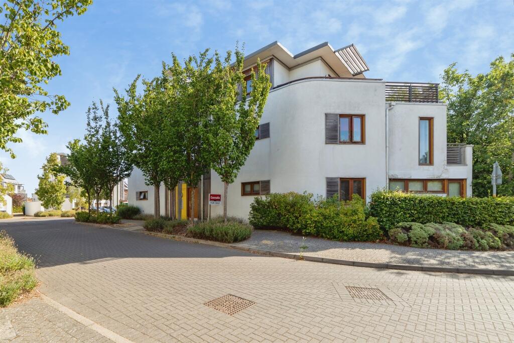 Main image of property: Hartington Place, Letchworth Garden City