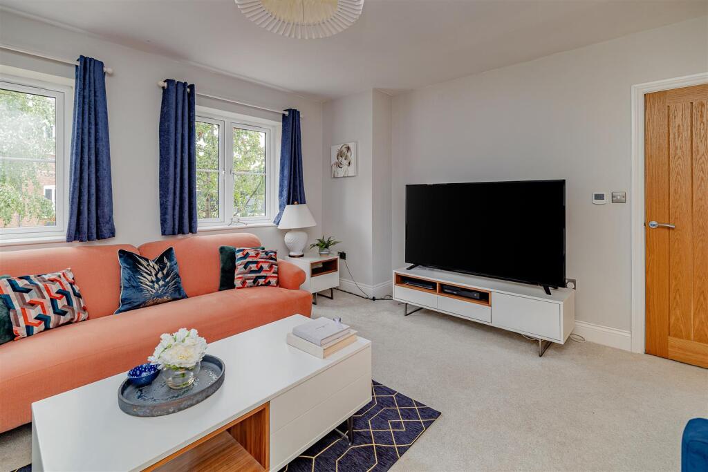 House in Shrewsbury - View 3