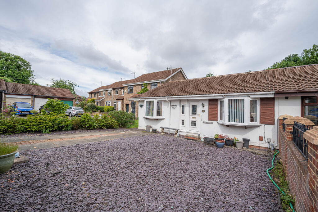 Celandine Way, High Heworth, Felling, Gateshead photo 4