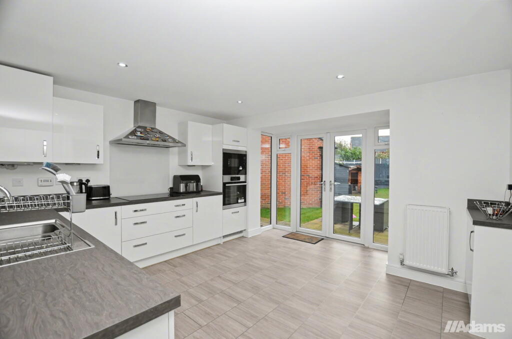 House in Runcorn, Manor Park, Sandymoor - View 4