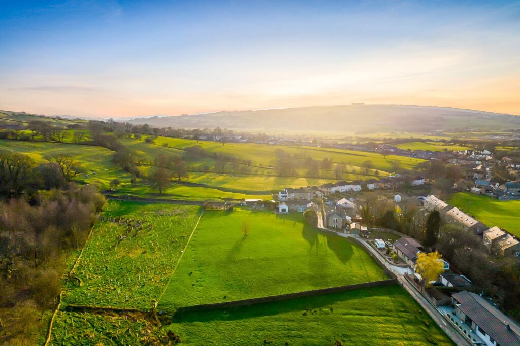 Additional image 39 of Dotcliffe Road, Kelbrook, BB18