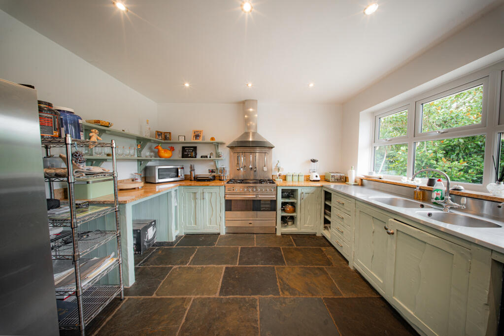 House in Stockton-on-Tees - View 5