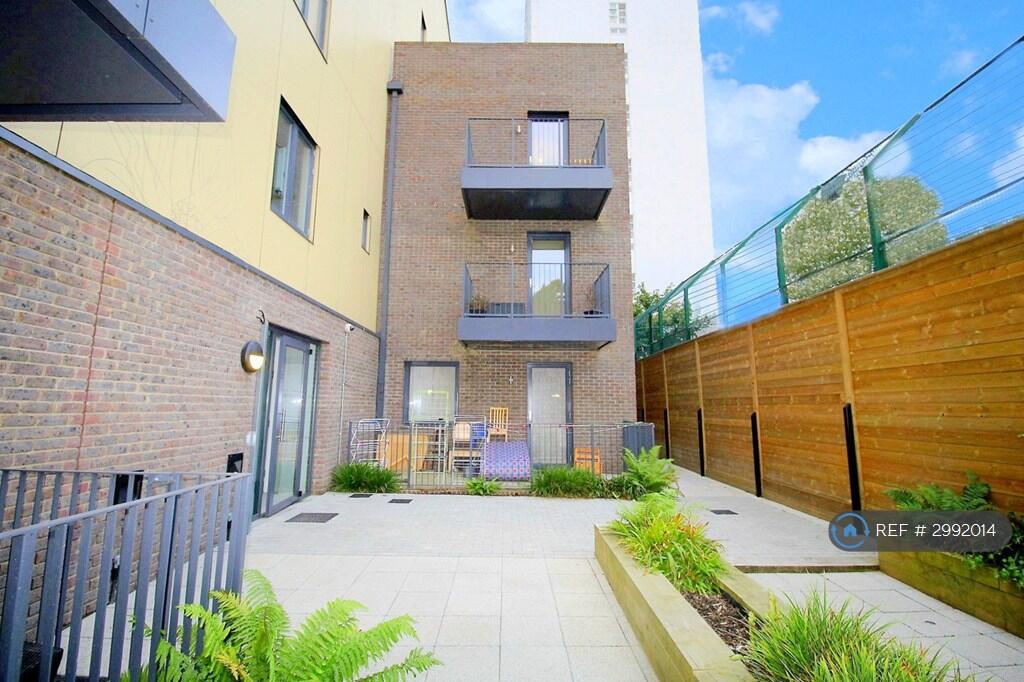 Property photo 11