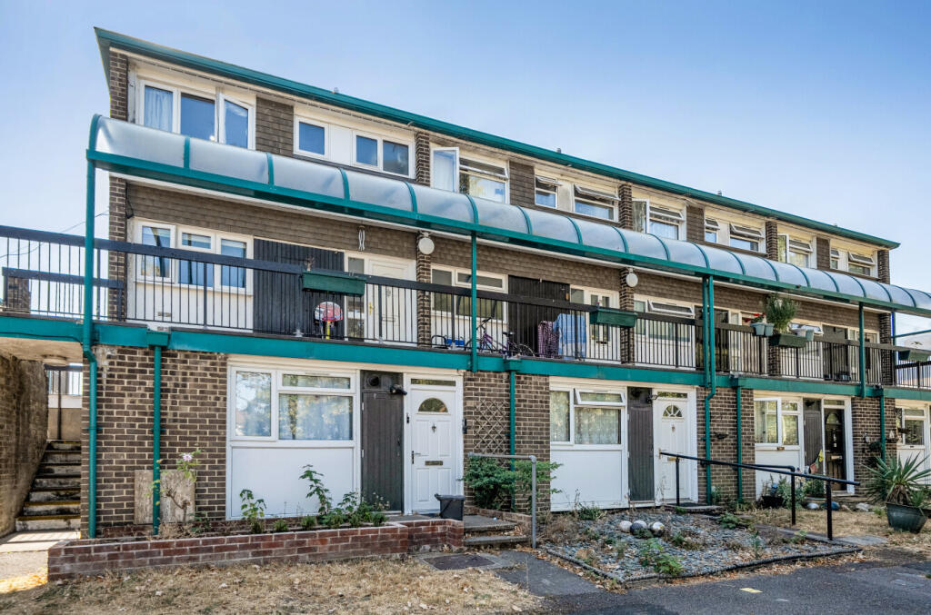 Main image of property: Worcester Close, Farnborough, Hampshire, GU14