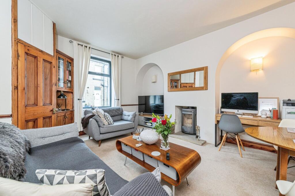 House in Kirklees, Scholes - View 5