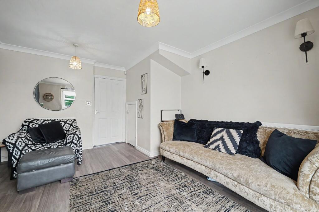 House in Nuneaton and Bedworth, Coalpit Field - View 5