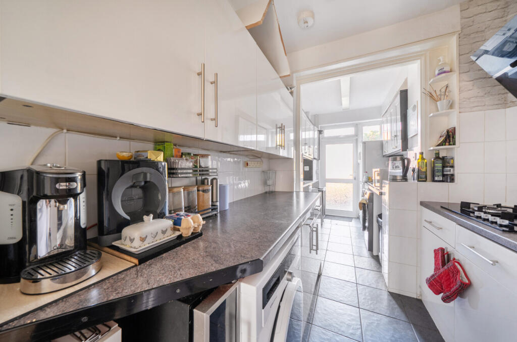 House in London - View 4