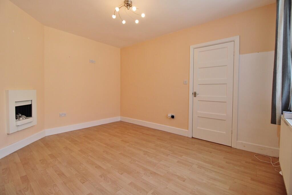House in Fareham, Portchester - View 3