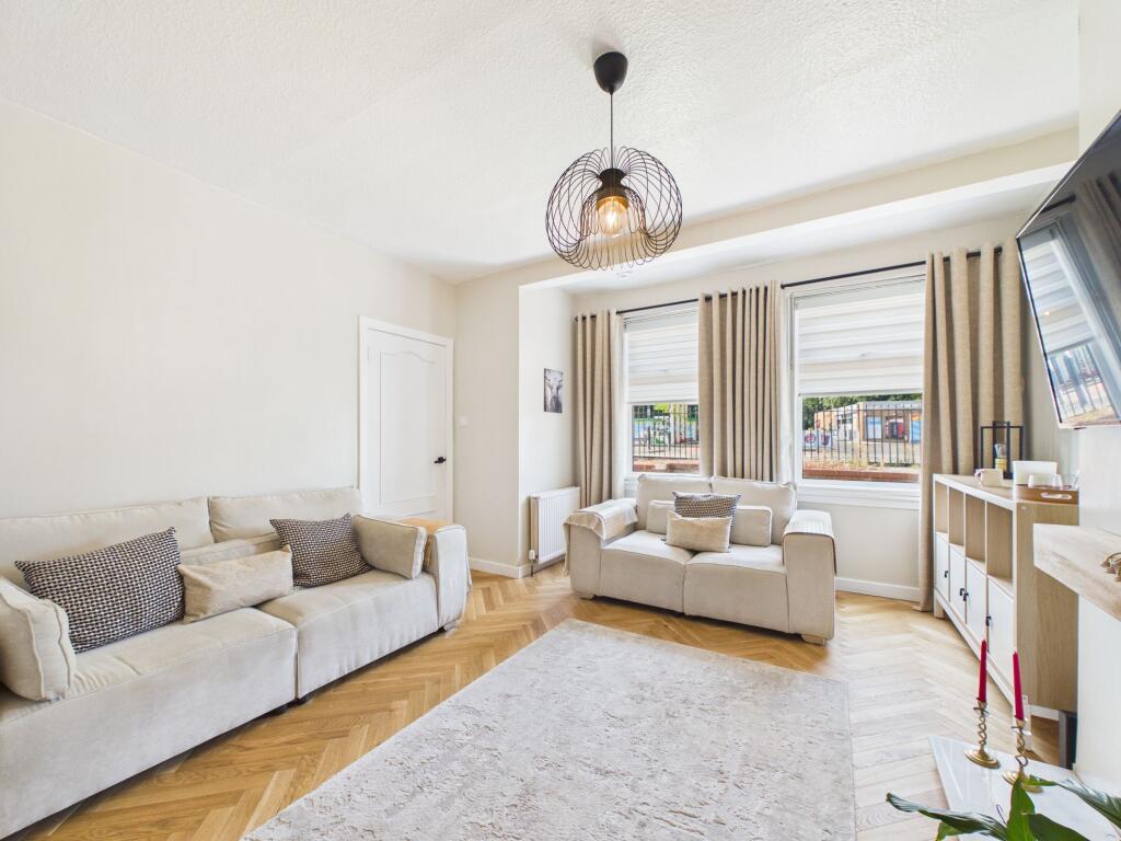 Burnbank Road, Hamilton - View 3
