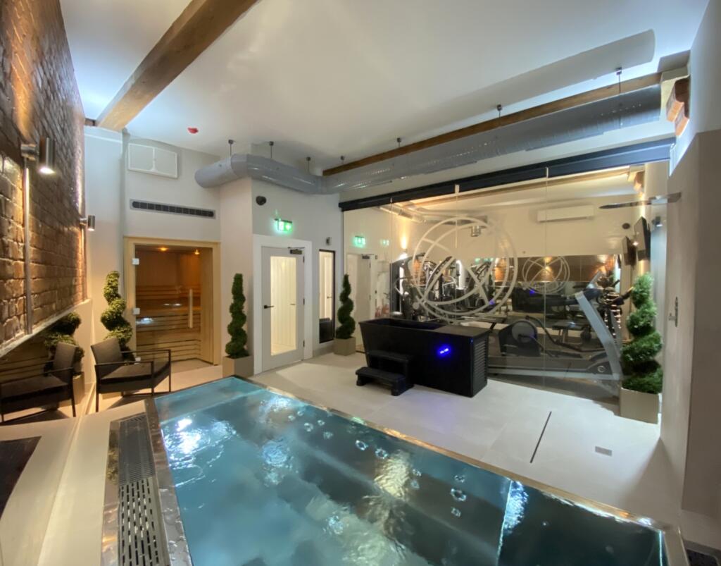 Apartment in Manchester, Greater Manchester - View 2