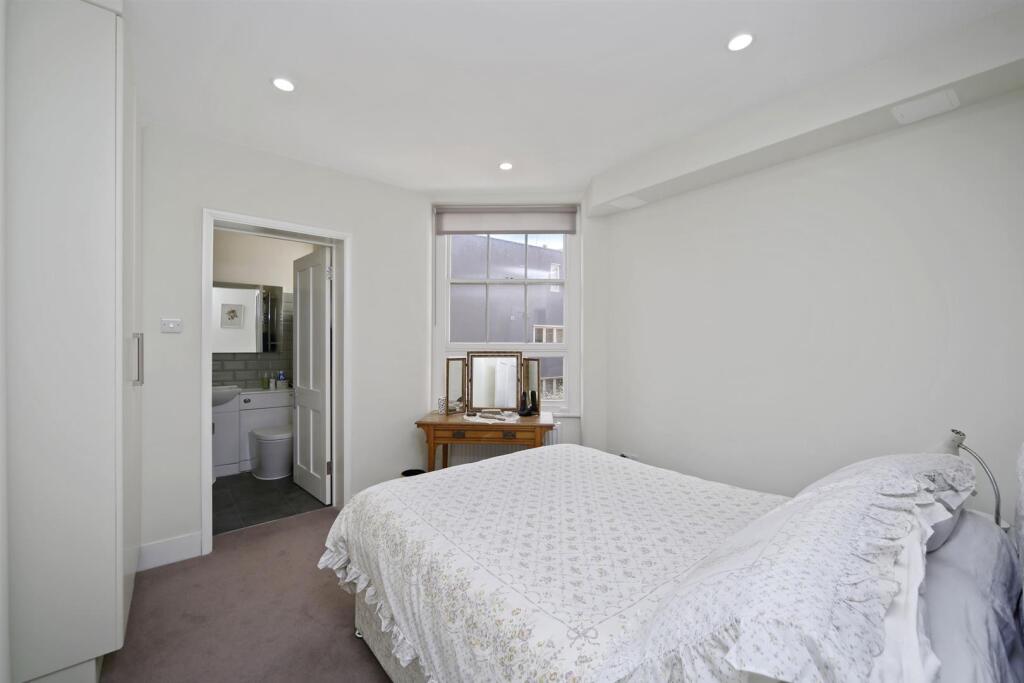 Apartment in London - View 4